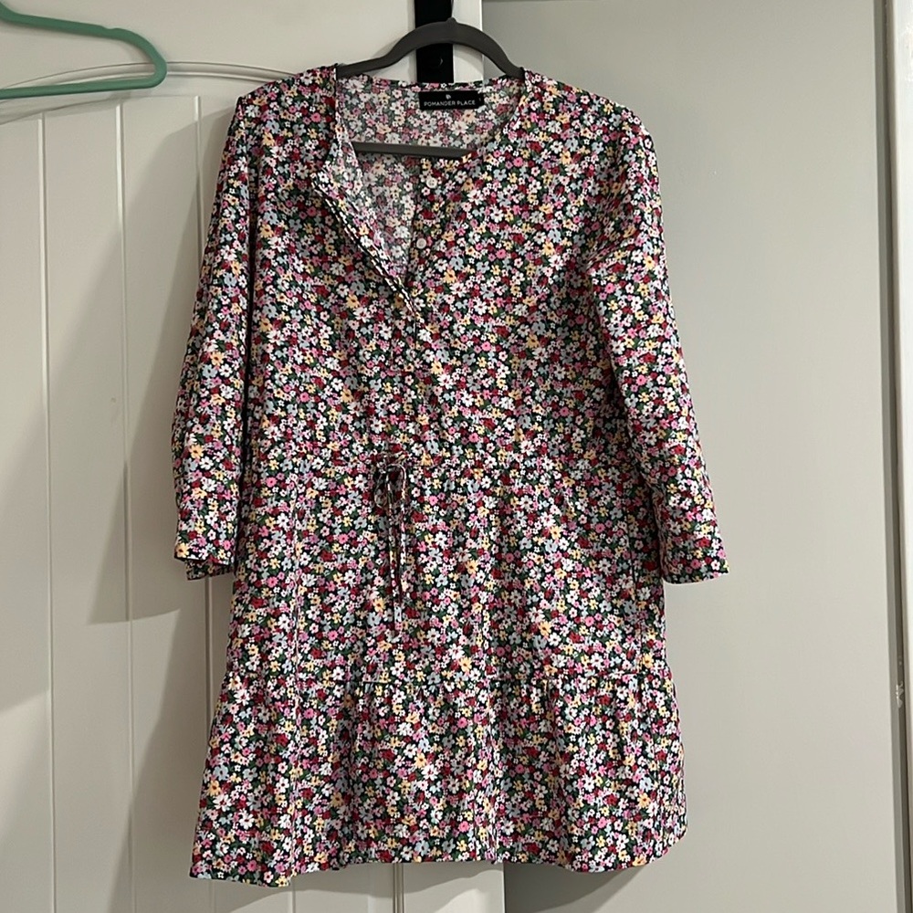 Size small EUC Pomander Place ditsy floral tie waist dress
